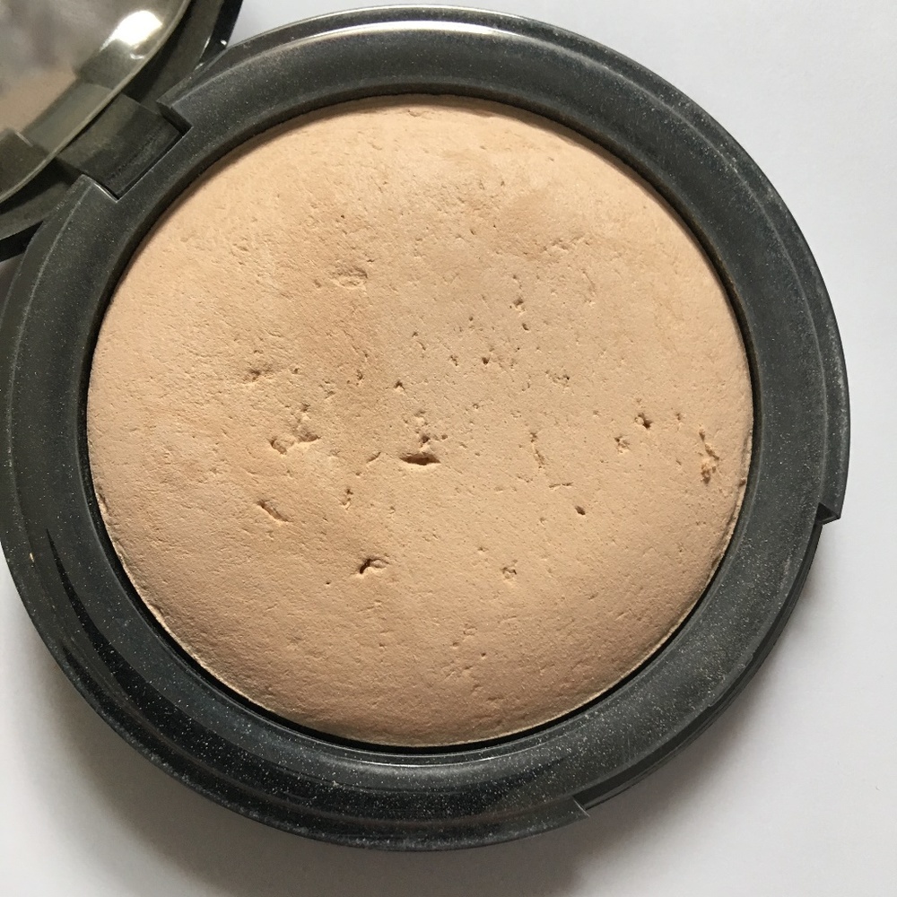 Lorac Porefection Baked Powder - PF1 Fair